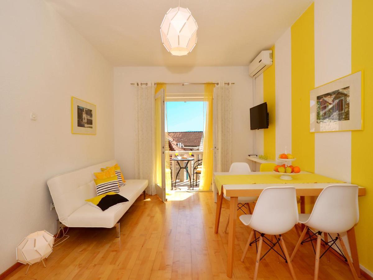 Apartments Newway Бол Екстер'єр фото