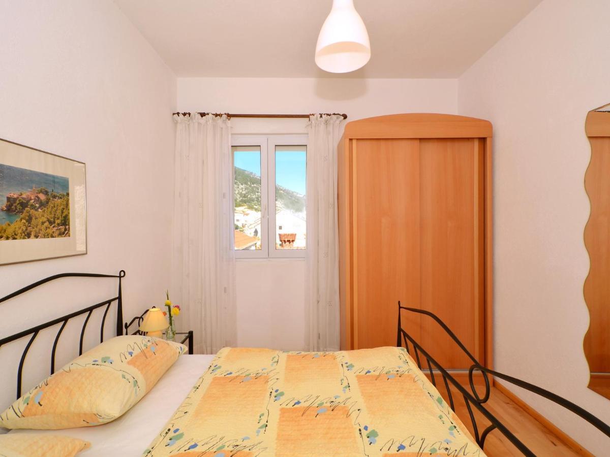 Apartments Newway Бол Екстер'єр фото